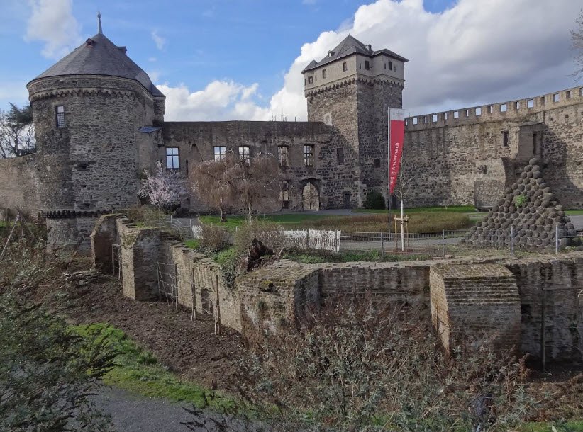 Kurfürstliche Burg von Andernach, Andernach, Germany, Germany